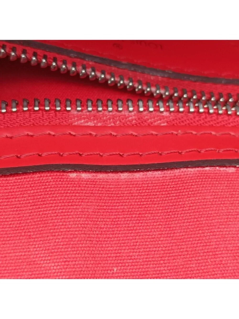 Louis Vuitton Blair MM Rouge Shoulder Bag